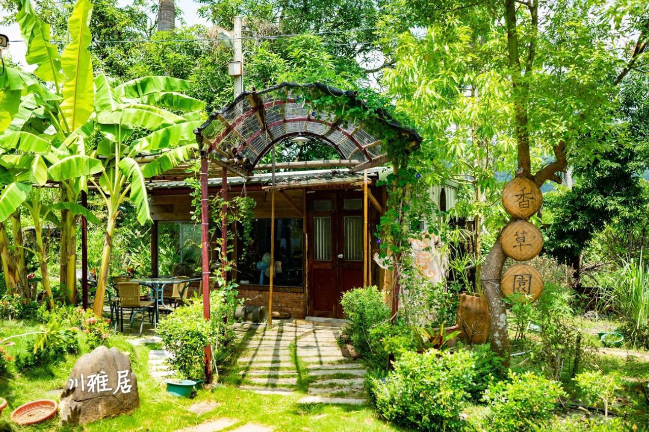 Chuan Ya Ju Homestay Qishan Exterior photo